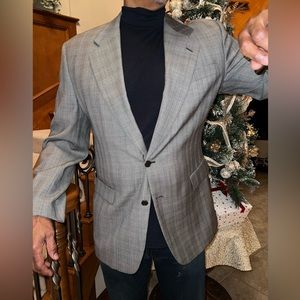 Issimo Italian Men's Gray  Plaid Suit 48L